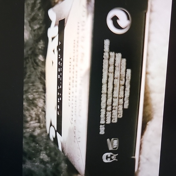 New Fenty Beauty Cheeks Out Freestyle Cream Blush  Peach Face - Picture 5 of 12